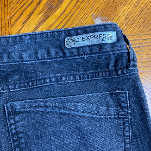 Classic Black Women's Jeans - Picture 7 of 8